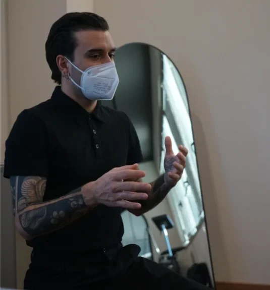 lospi body piercer collaborazioni e guest piercer Consulenze piercing per scelta zona e gioiello